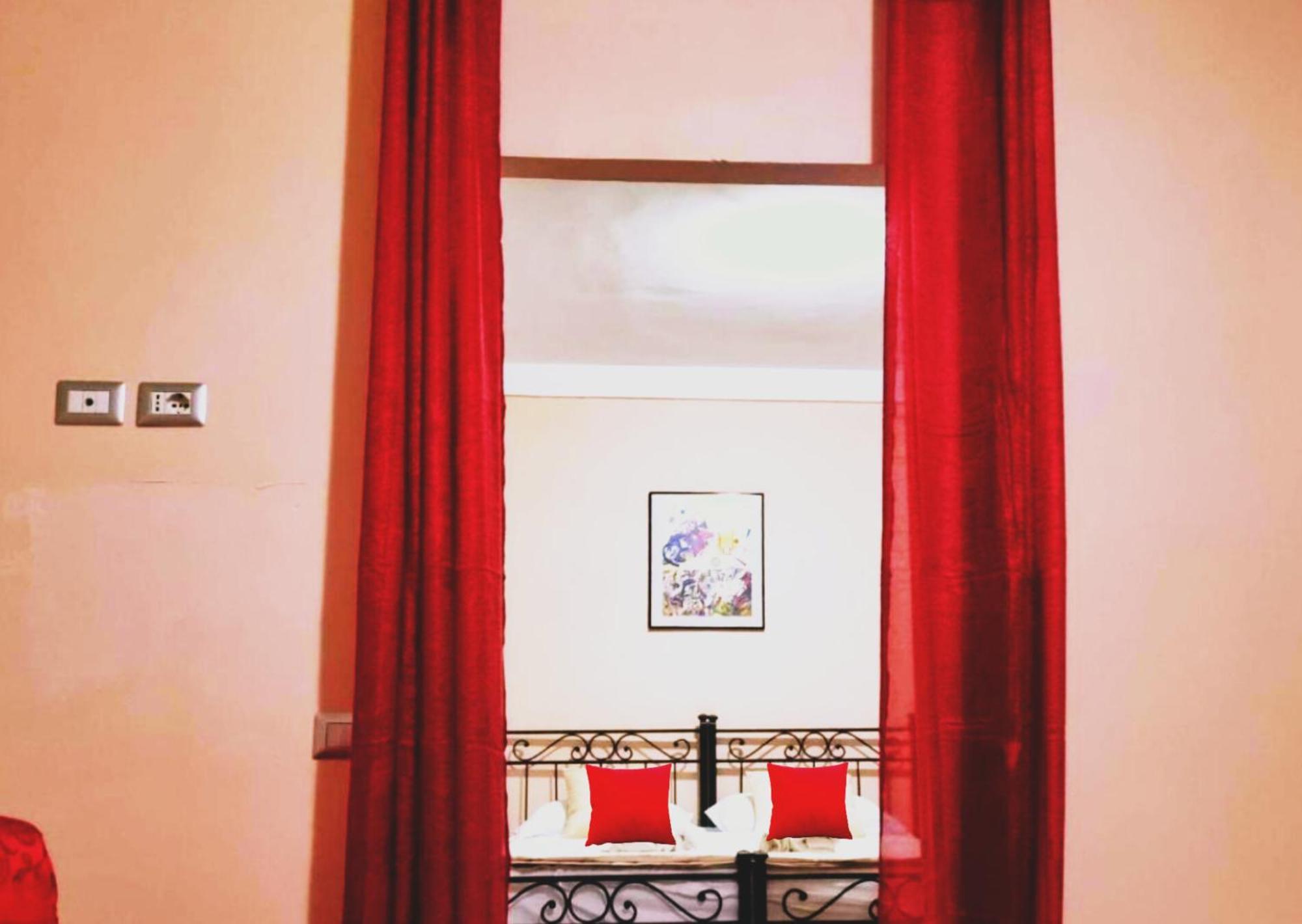 Sweet Dream Hotel Passignano sul Trasimeno Buitenkant foto